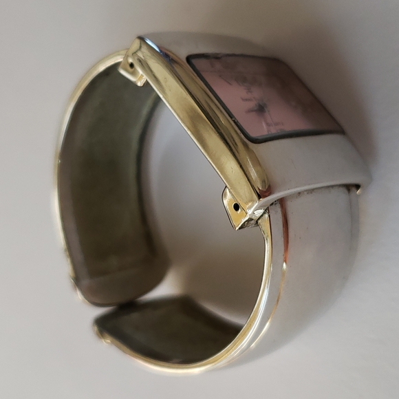 ANDRE FRANCOIS BEAUTIFUL WATCH (only a bundle of 3 or more) - Picture 5 of 5